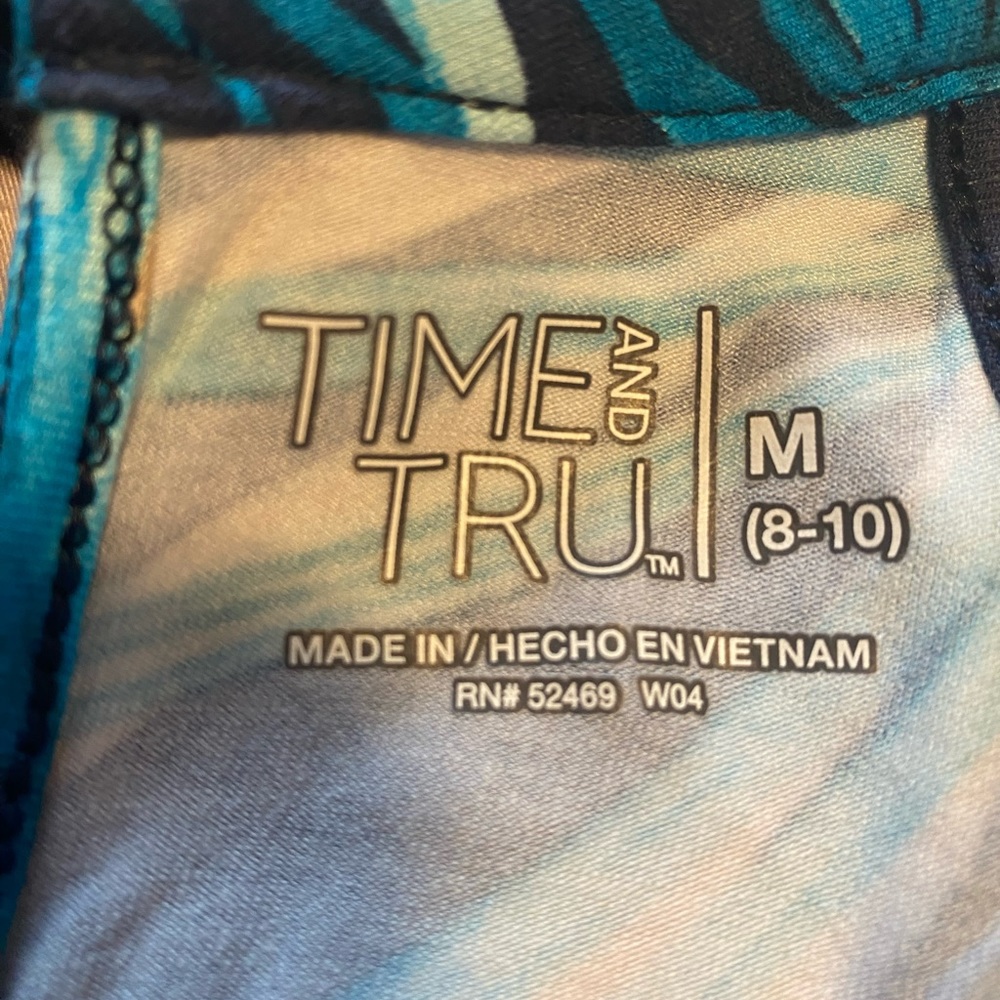 Time & Tru women’s beachy dress, soft material, worn once; size medium - Picture 2 of 5